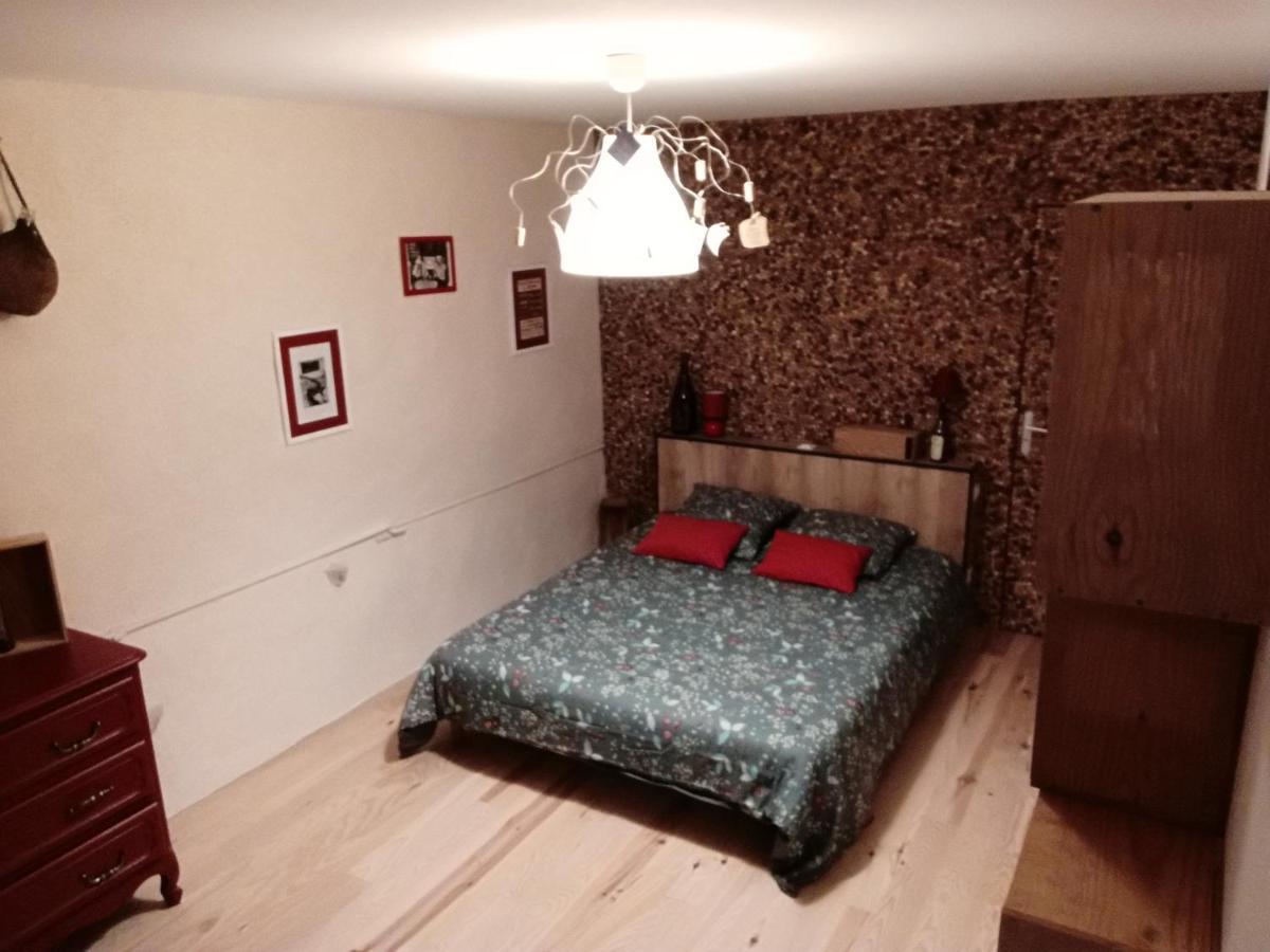 Un Nid Pour La Nuit, Chambres D'Hotes Saint-Géry エクステリア 写真